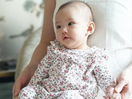 7 Foto Claire Anak Shandy Aulia, Masih Bayi Stylish Banget