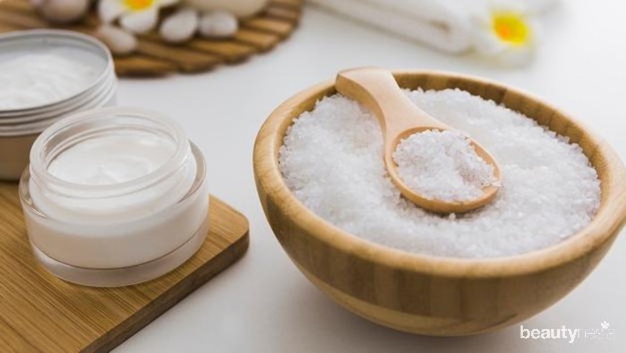 Air Garam Punya Banyak Manfaat untuk Kesehatan, Sudah Tahu? Air Garam Punya Banyak Manfaat untuk Kesehatan, Sudah Tahu?