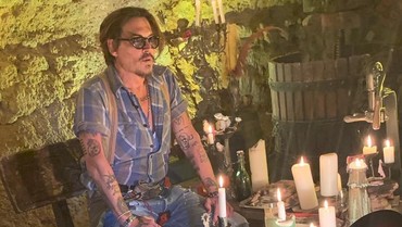 img-title Ditelantarkan Ibu Kandung, Masa Kecil Johnny Depp Gelap & Sarat Pukulan