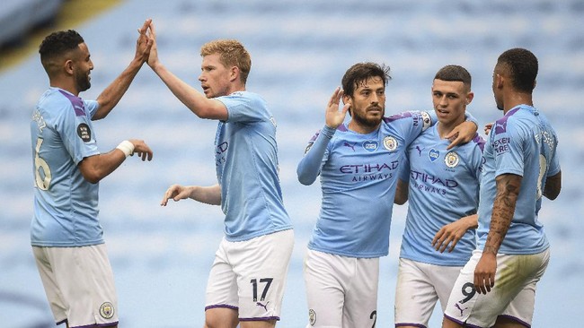 Kelompok Suporter Manchester City Indonesia (MCSCI) menanti konsistensi pelatih Pep Guardiola demi merajai Liga Inggris 2020/2021.
