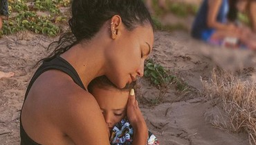 img-title Naya Rivera Selamatkan Anak sebelum Tenggelam di Danau Piru