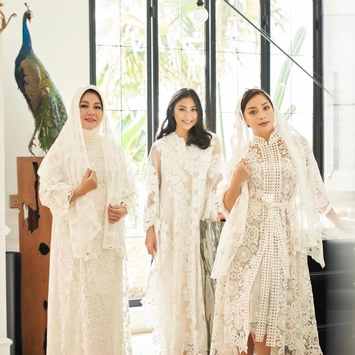 <p>Semoga Nikita Willy, Nona dan ibunda sehat selalu ya! (Foto: Instagram @yorafebrina)</p>