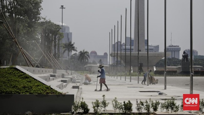 Revitalisasi Monas kembali dilanjutkan di masa pandemi pada pekan depan dengan membangun pedestrian di sekitar kawasan tersebut.