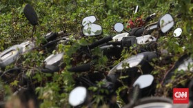 FOTO: Kuburan Sepeda Motor di Bekasi