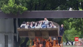 VIDEO: Banjir Tak Halangi Siswa di China Ikut Ujian Masuk PTN