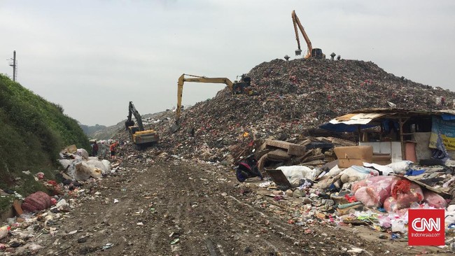 TPA Sumur Batu, Bekasi, Kamis (9/7).