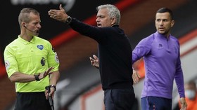 Mourinho Kembali Serang Wasit Usai Tottenham Gagal Menang