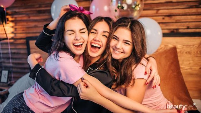 Mau Persahabatan Sejati Kalian Awet? Ini Rahasianya!