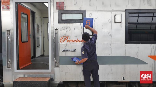 PT Kereta Api Indonesia (Persero) Daop 1 Jakarta menambah perjalanan kereta api (KA) pada periode liburan peringatan HUT kemerdekaan RI ke-75.