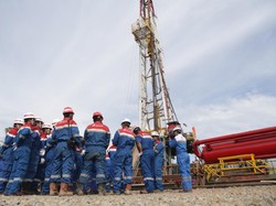 Genjot Produksi Migas, Pertamina EP Bor Sumur di Desa Lembak Sumsel