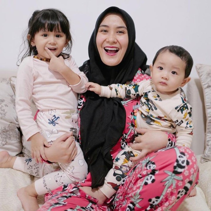 Davian Rafaeyza Redi, adik Qiandra ini lahir pada 10 Juli 2019. (Foto: Instagram @ryana_dea)