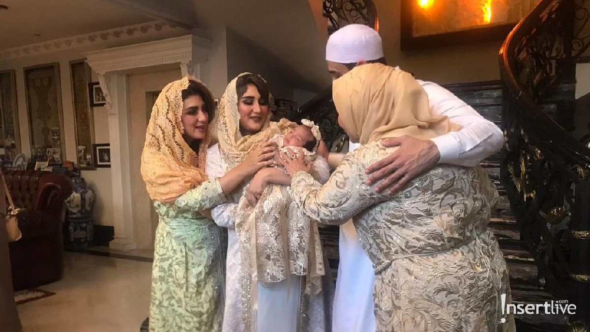 5 Momen Aqiqah Anak Tania Nadira dan Abdullah Alwi