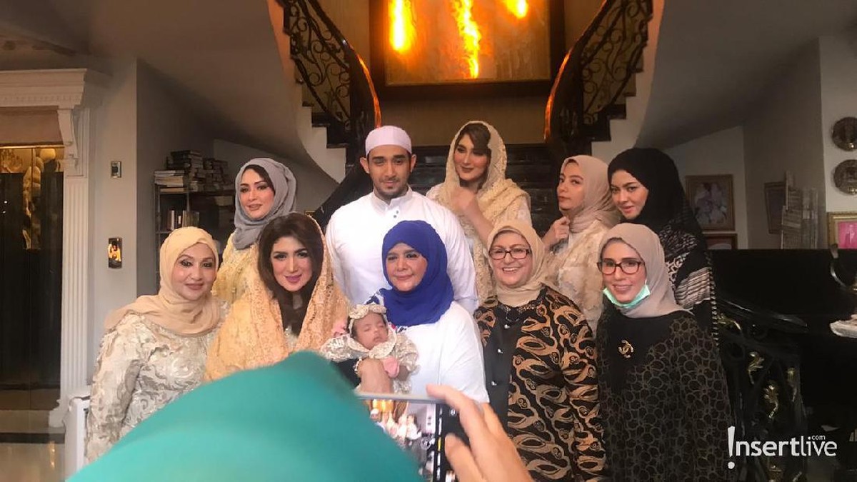5 Momen Aqiqah Anak Tania Nadira dan Abdullah Alwi
