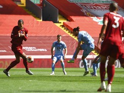 Burnley Nodai Kesempurnaan Liverpool di Anfield