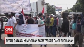 VIDEO: Petani Demo Kementerian ESDM Terkait Ganti Rugi Lahan
