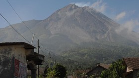 Merapi Siaga, Sultan Jogja dan Ganjar Imbau Warga Tak Panik