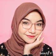 5 Model Frame Kacamata yang Cocok untuk Wajah Bulat