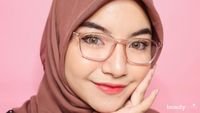 5 Model Frame Kacamata Yang Cocok Untuk Wajah Bulat