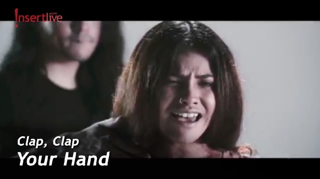 Bikin Bangga, Weird Genius dan 'Lathi' Terpampang di Times Square