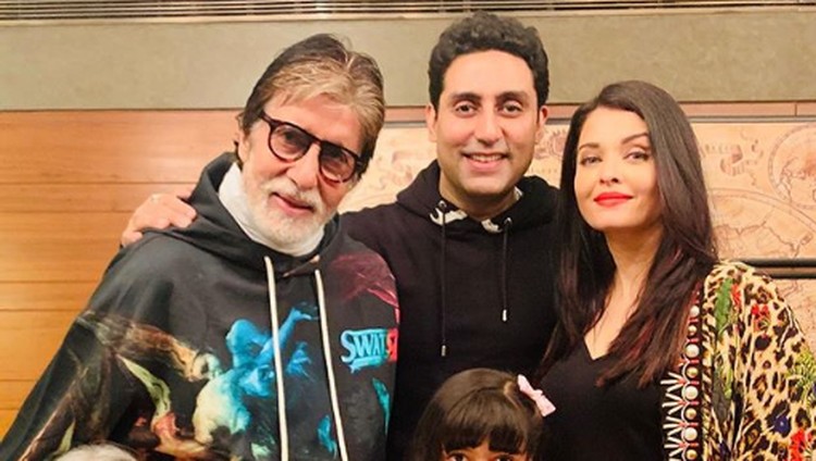 Aishwarya Rai dan putrinya Aaradhya Bachchan
