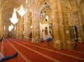 Diduga Sarang Ekstremisme, 76 Masjid di Prancis Digerebek