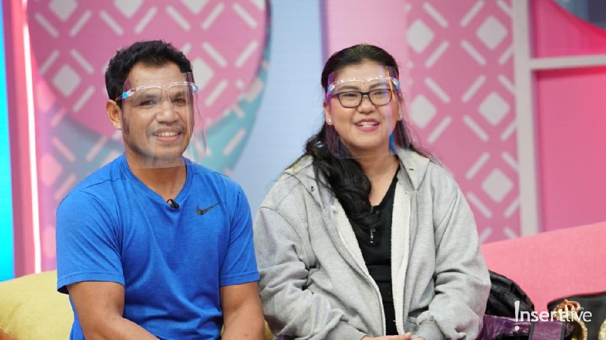 Andre Talabessy dan sang istri