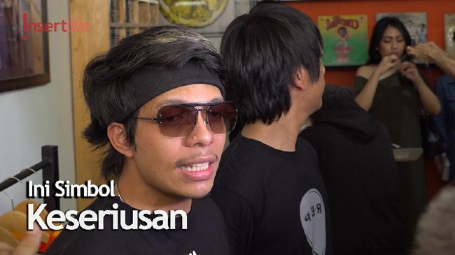 Ikat Aurel Hermansyah Atta Halilintar Hadiahi Cincin Ikat Aurel Hermansyah Atta Halilintar Hadiahi Cincin