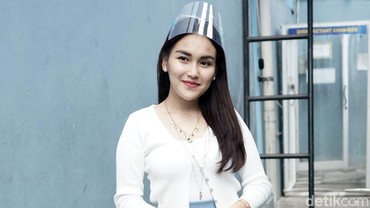 img-title Ayu Ting Ting Marah-marah di Instagram Atta Halilintar, Ada Apa?