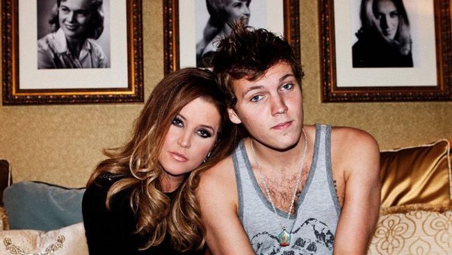 Benjamin Keough dan Lisa Marie Presley, dok: Instagram Lisa Marie Presley