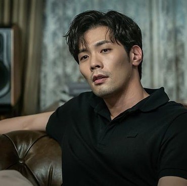 Sosok Choi Daniel Member Sementara yang Bikin Running Man Raih Top Spot Rating