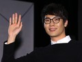 Choi Daniel Jadi Sorotan di It's Okay to Not Be Okay