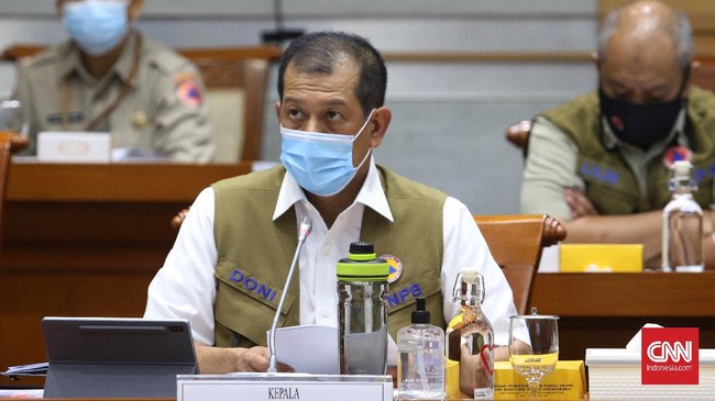 Ketua Satuan Tugas Penanganan Covid-19, Doni Monardo, menyatakan tak ada alasan lagi bagi masyarakat untuk tidak mempercayai vaksin Covid-19.