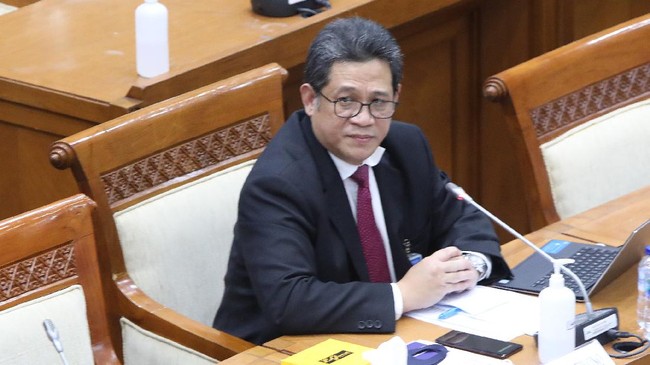 BI bakal meluncurkan Kartu Kredit Pemerintah (KKP) mulai bulan depan untuk merespons pernyataan Jokowi soal kasus Mastercard dan Visa di Rusia.