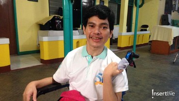 Kehidupan Pilu Vokalis Elkasih yang Stroke dan Tinggal di Panti Jompo