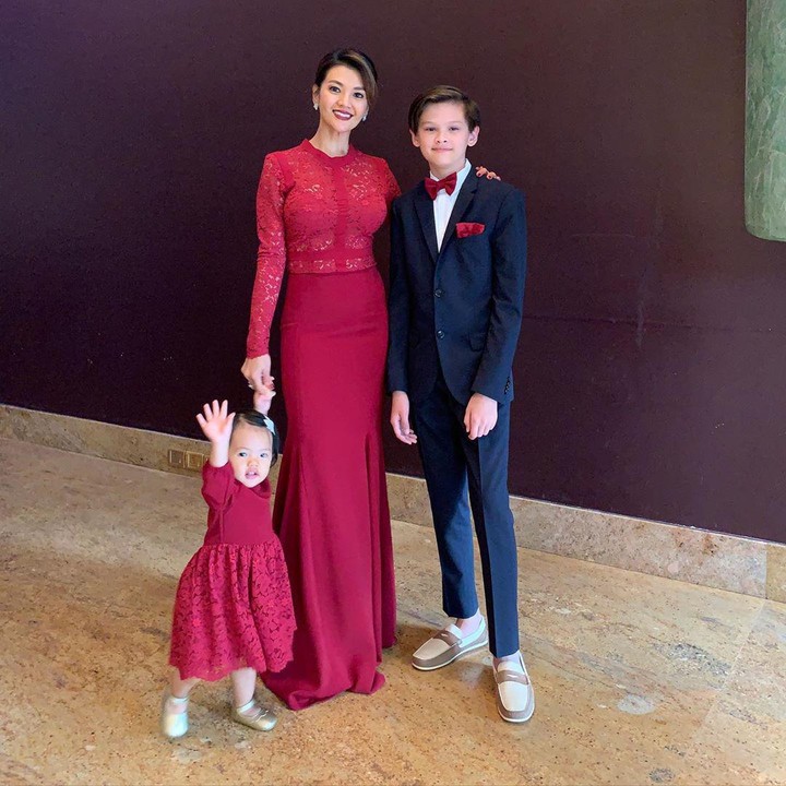 <p>Semoga Farah Quinn dan anak-anak selalu dalam keadaan sehat ya. (Foto: Instagram @farahquinnofficial)</p>
