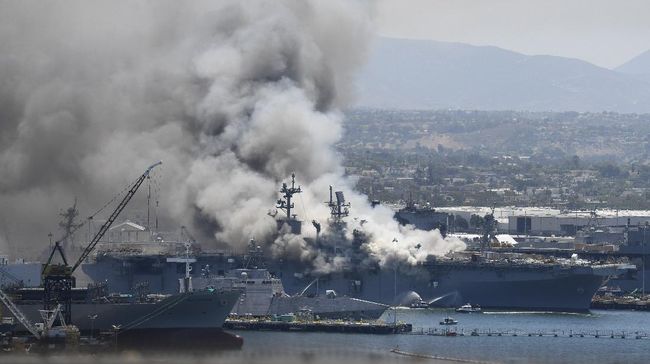 Spesifikasi Kapal USS Bonhomme Richard AS yang Meledak