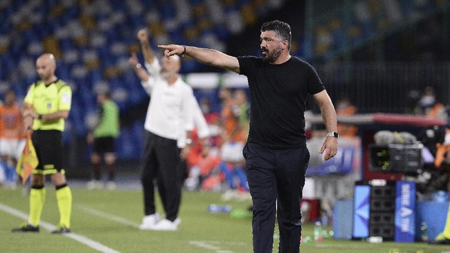 Fiorentina memecat pelatih tim, Gennaro Gattuso, yang baru menjabat selama 22 hari.