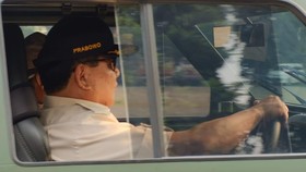 Prabowo dan Menhan AS Bahas Kerja Sama Militer via Telepon