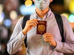 Sejumlah Warga Hong Kong Siap Pindah ke Inggris dengan Paspor Khusus