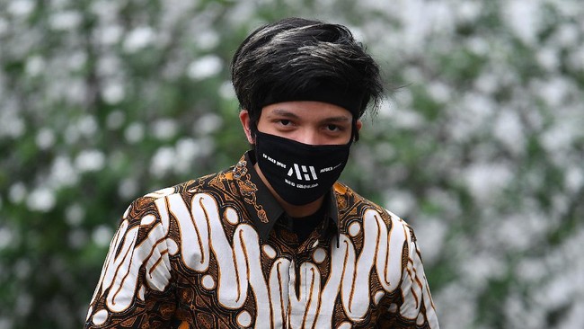 Nama Atta Halilintar dan sejumlah pesohor terseret dalam dugaan penipuan dana investasi robot trading net89. Berikut kronologi dugaan penipuan itu.