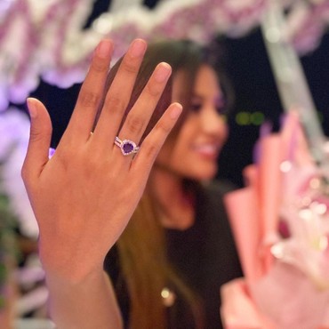 Jelang Pernikahan, Aurel Hermansyah Hilangkan Cincin Tunangan