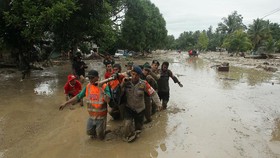 Korban Jiwa Banjir Bandang Luwu Utara 32 Orang, Warga Trauma