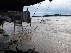 Banjir Rendam Parigi Moutong Sulteng, 17 Rumah Hanyut Ratusan Warga Ngungsi