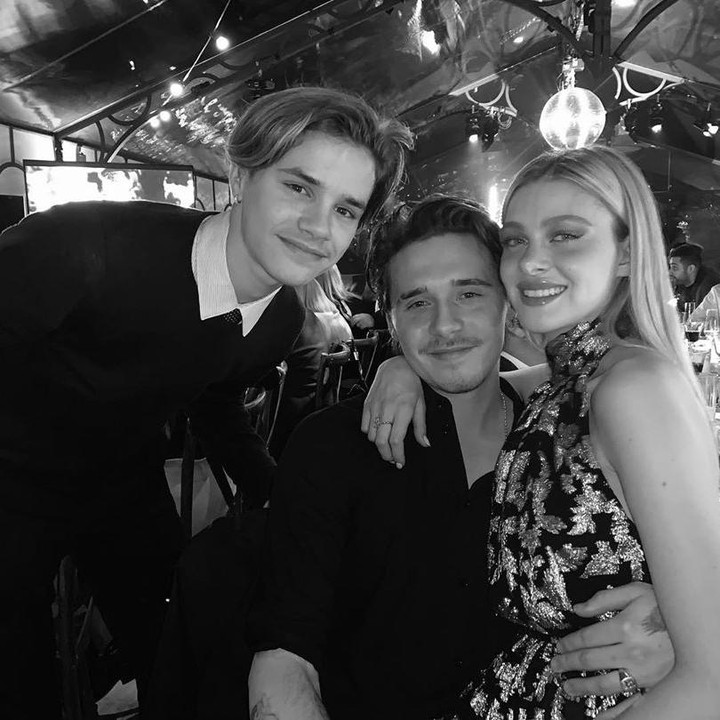 <p>Dalam beberapa acara, Nicola Peltz tampak akrab dengan adik-adik Brooklyn Beckham. (Foto: Instagram @brooklynbeckham)</p>