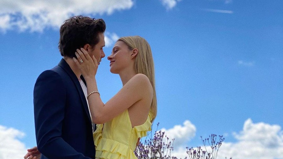 Brooklyn Beckham dan Nicola Peltz