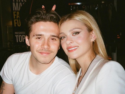 7 Momen Mesra & Romantis Brooklyn Beckham dan Tunangan yang Tajir Melintir