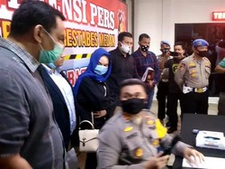 Juru Foto Muncikari Hana Hanifah yang Masih di Antah Berantah