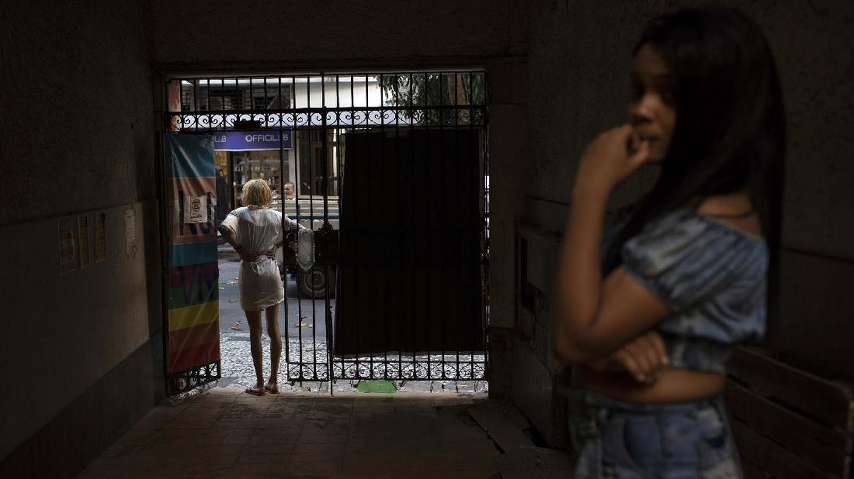 FOTO: LGBTQ Brasil Isolasi Diri dari Virus Corona
