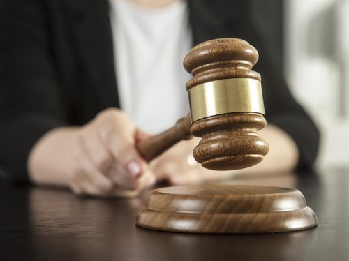 Vonis Terdakwa Kosmetik Ilegal Diperberat PT Makassar Jadi 4 Tahun Bui