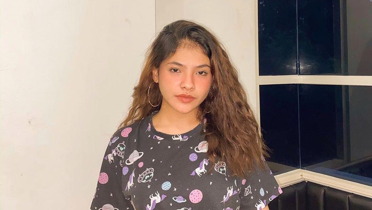 Sara Fajira Sara Fajira